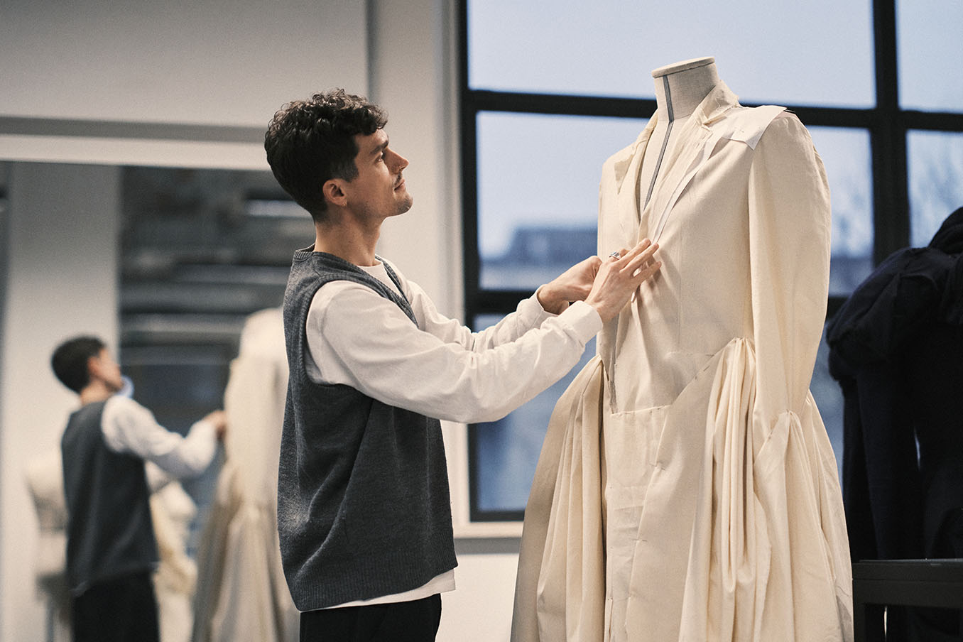 Undergraduate Courses about Fashion Design, Business or Marketing