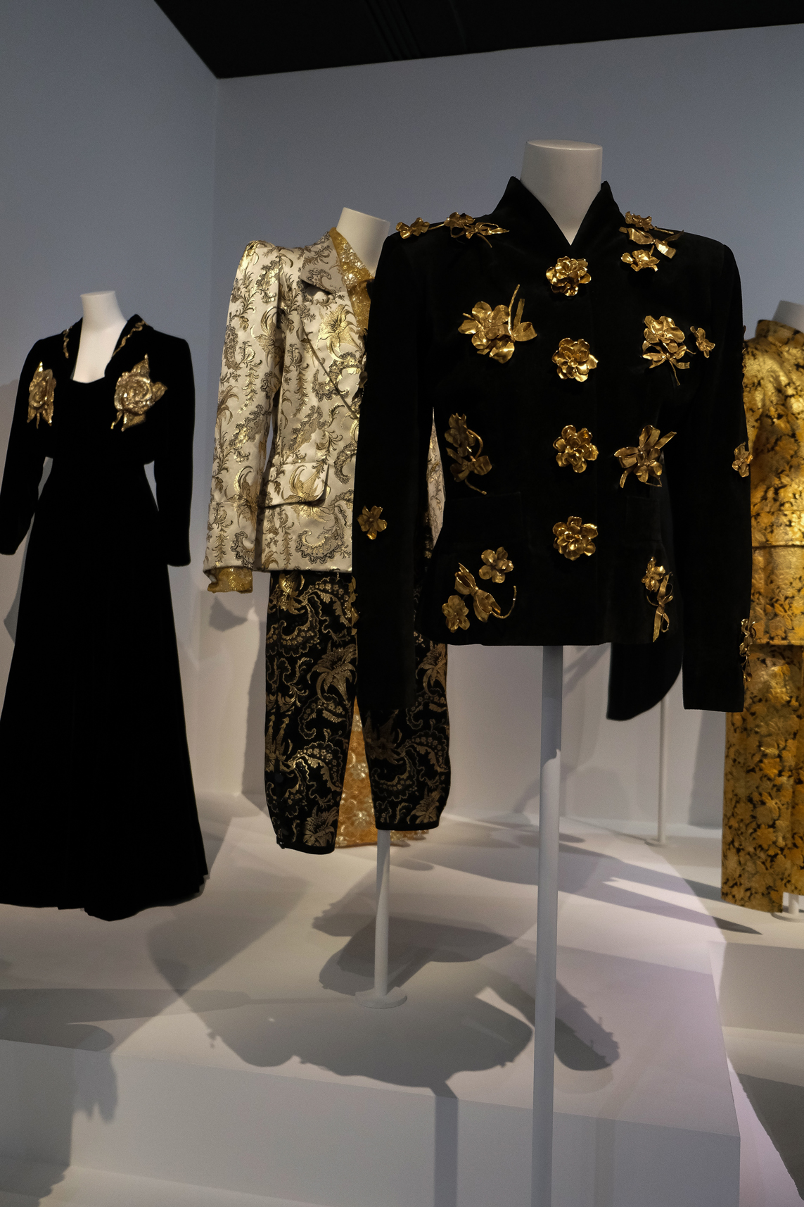 Musèè Yves Saint Laurent Paris, Gold exhibition