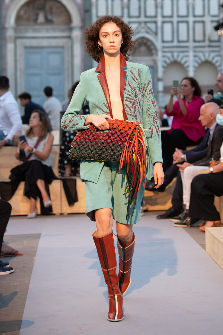 Annagiulia Giannetti, Undergraduate in Fashion Design 2021, Italy