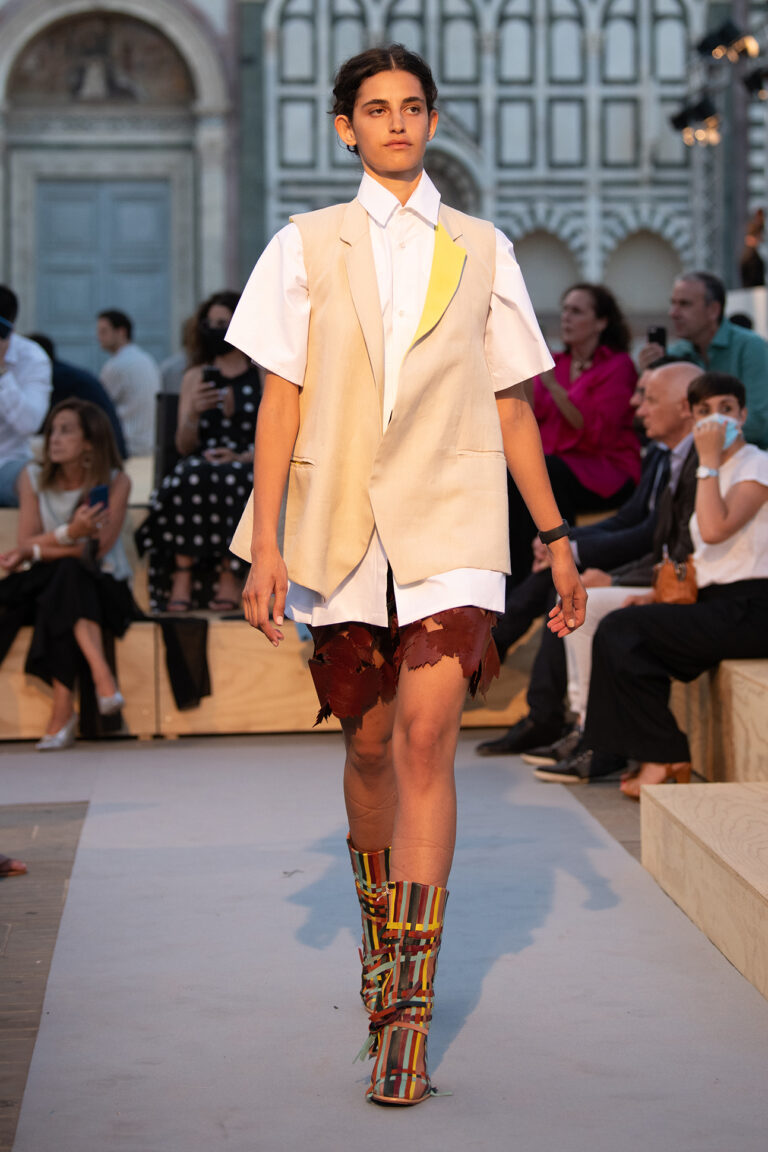 Annagiulia Giannetti, Undergraduate in Fashion Design 2021, Italy