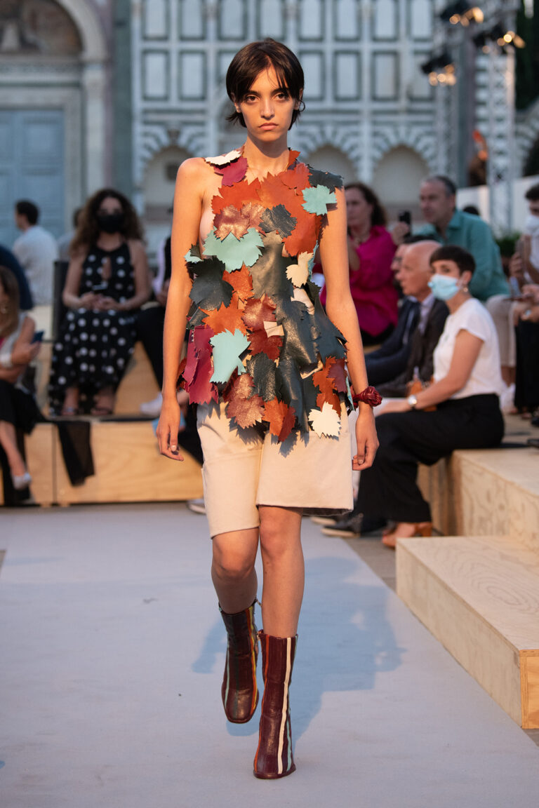 Annagiulia Giannetti, Undergraduate in Fashion Design 2021, Italy