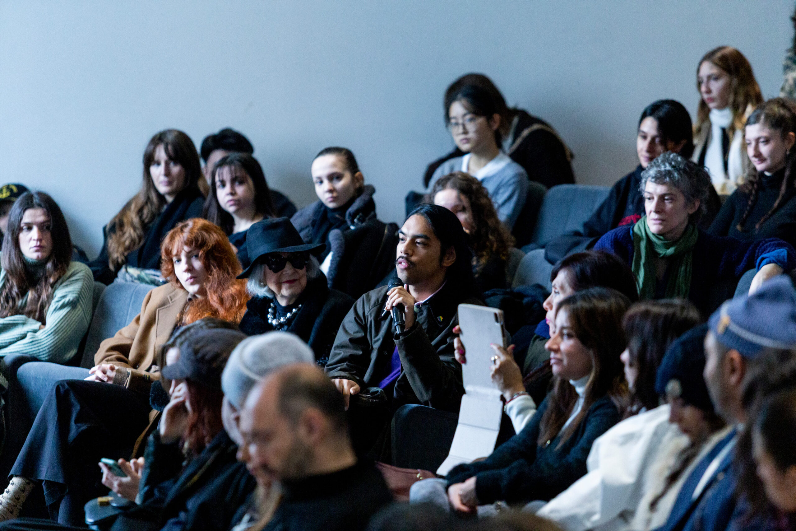 Hed Mayner, guest lecture “The Moving Silhouette: Fashion as a Living Form”. Photo by Serena Gallorini.
