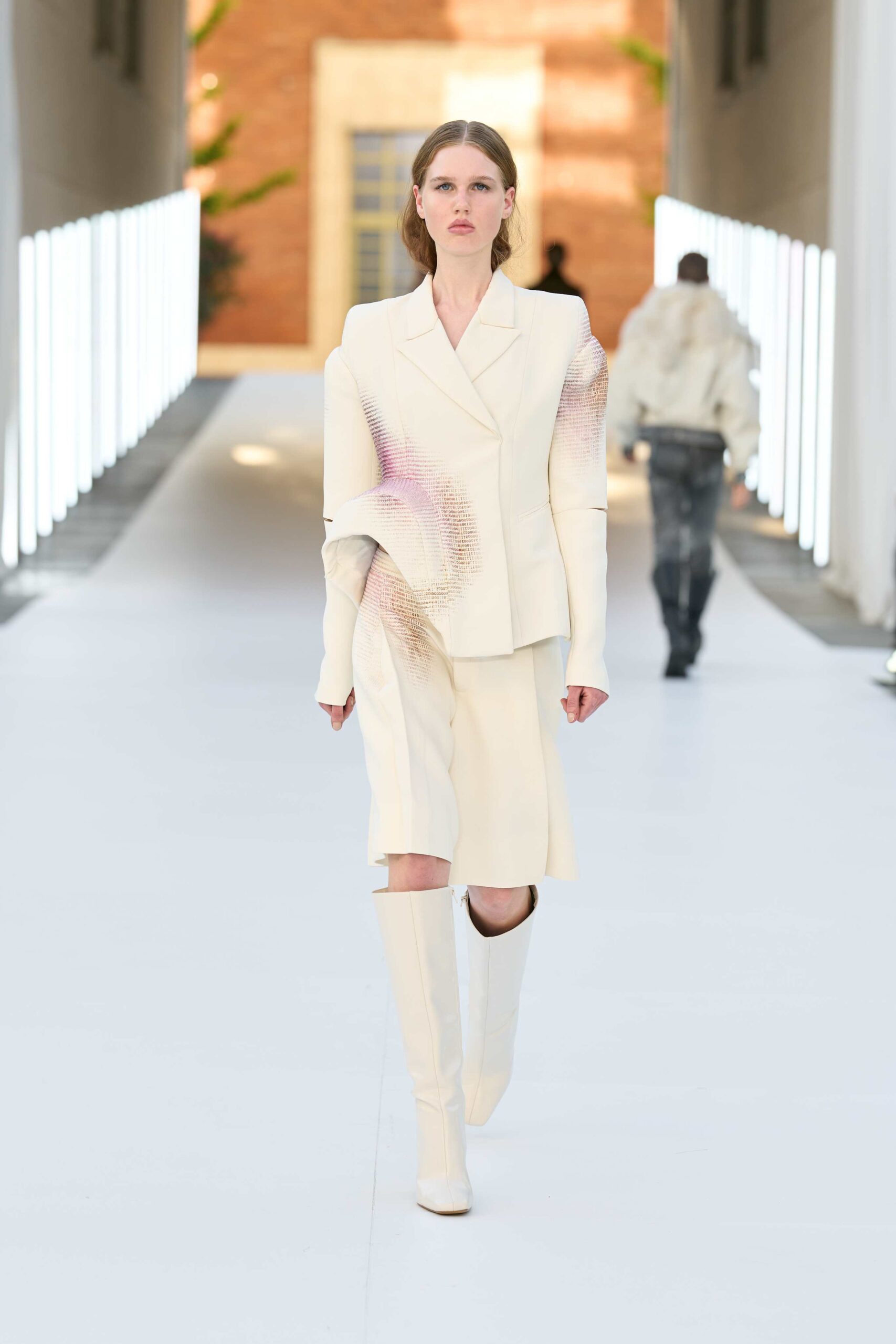 Emilie Wenckstern, No Longer Human (Germany). Sponsored by Ostinelli Seta. Photo by Filippo Fior and Salvatore Dragone GoRunway.