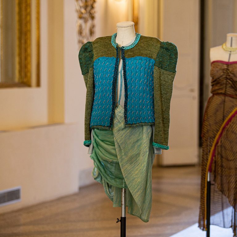 1634230482-knitwear-22 1634230482-knitwear-22