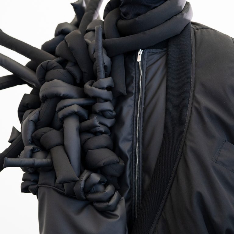 1642415005-pitti-7 1642415005-pitti-7