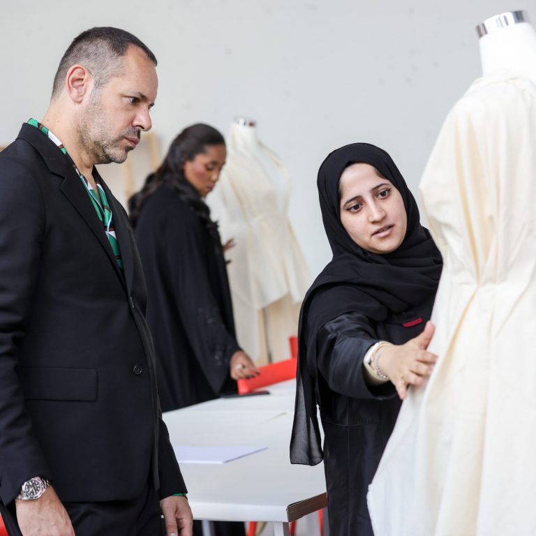 1668439575-dubai-design-week-workshop-polimoda3 1668439575-dubai-design-week-workshop-polimoda3