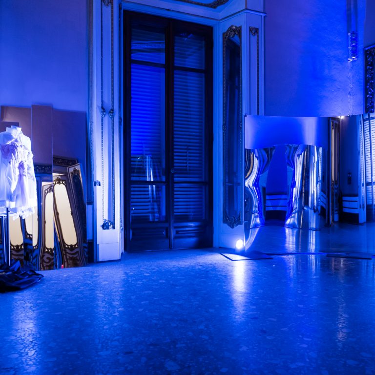 1670854529-relative-thinking-exhibition-polimoda-2022-5 1670854529-relative-thinking-exhibition-polimoda-2022-5